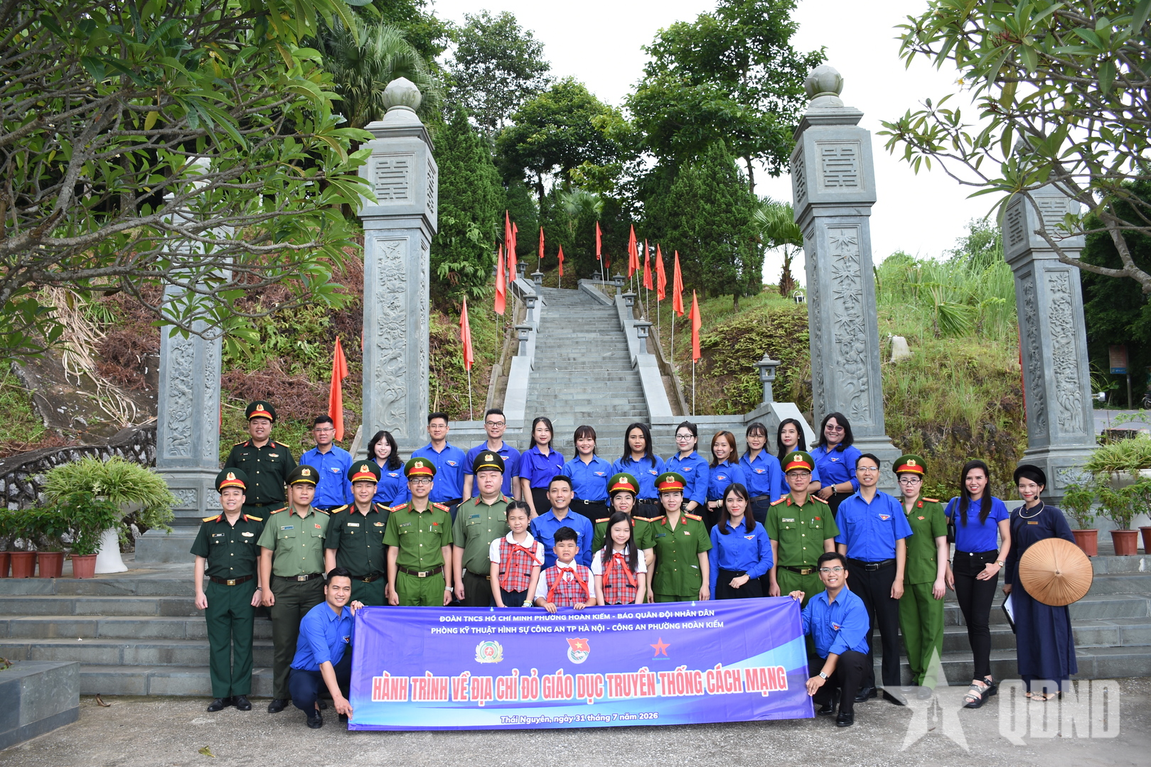 Hành quân về nguồn thiết thực giáo dục truyền thống cho đoàn viên, thanh niên


