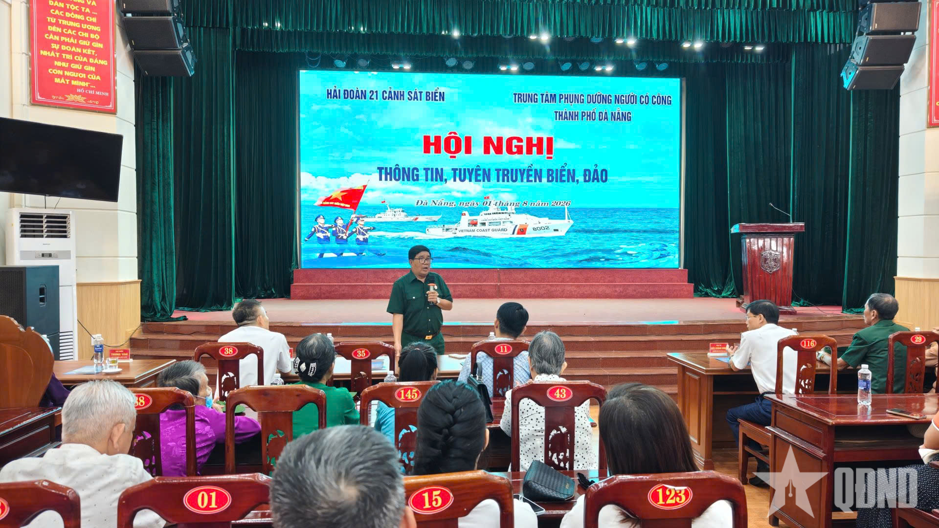 Bộ tư lệnh Vùng Cảnh sát biển 2 tri ân người có công với cách mạng ở Đà Nẵng