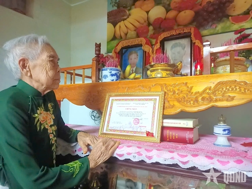 Hai lời hẹn dang dở trên vùng đất giới tuyến
