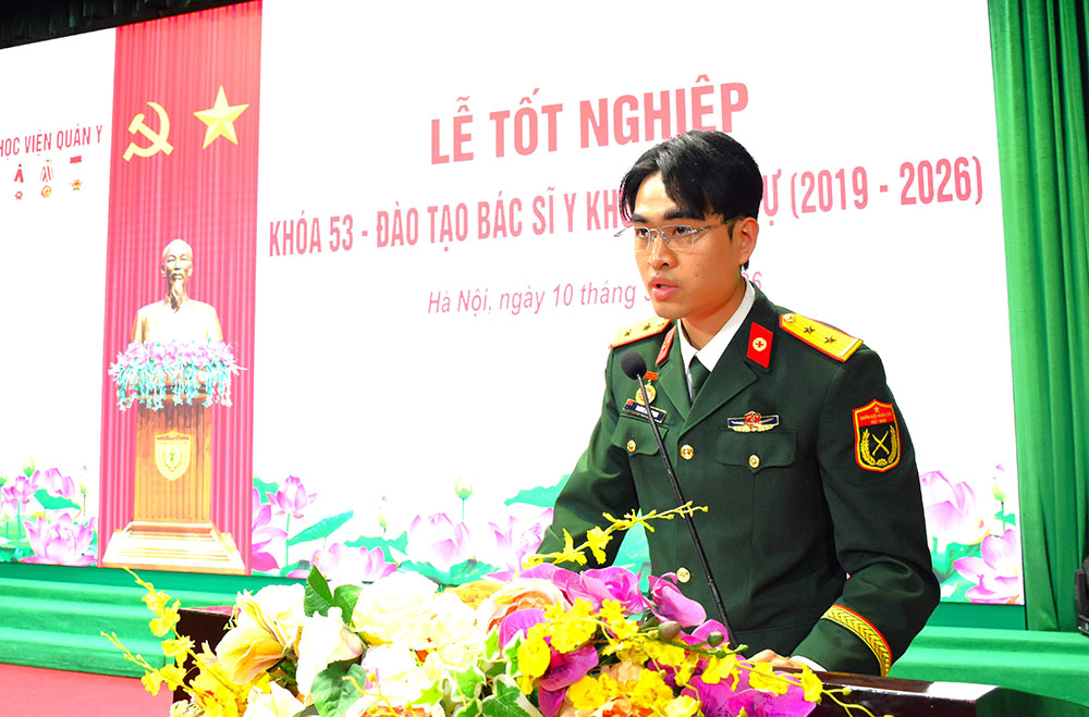 Theo đuổi đam mê để cống hiến cho ngành quân y