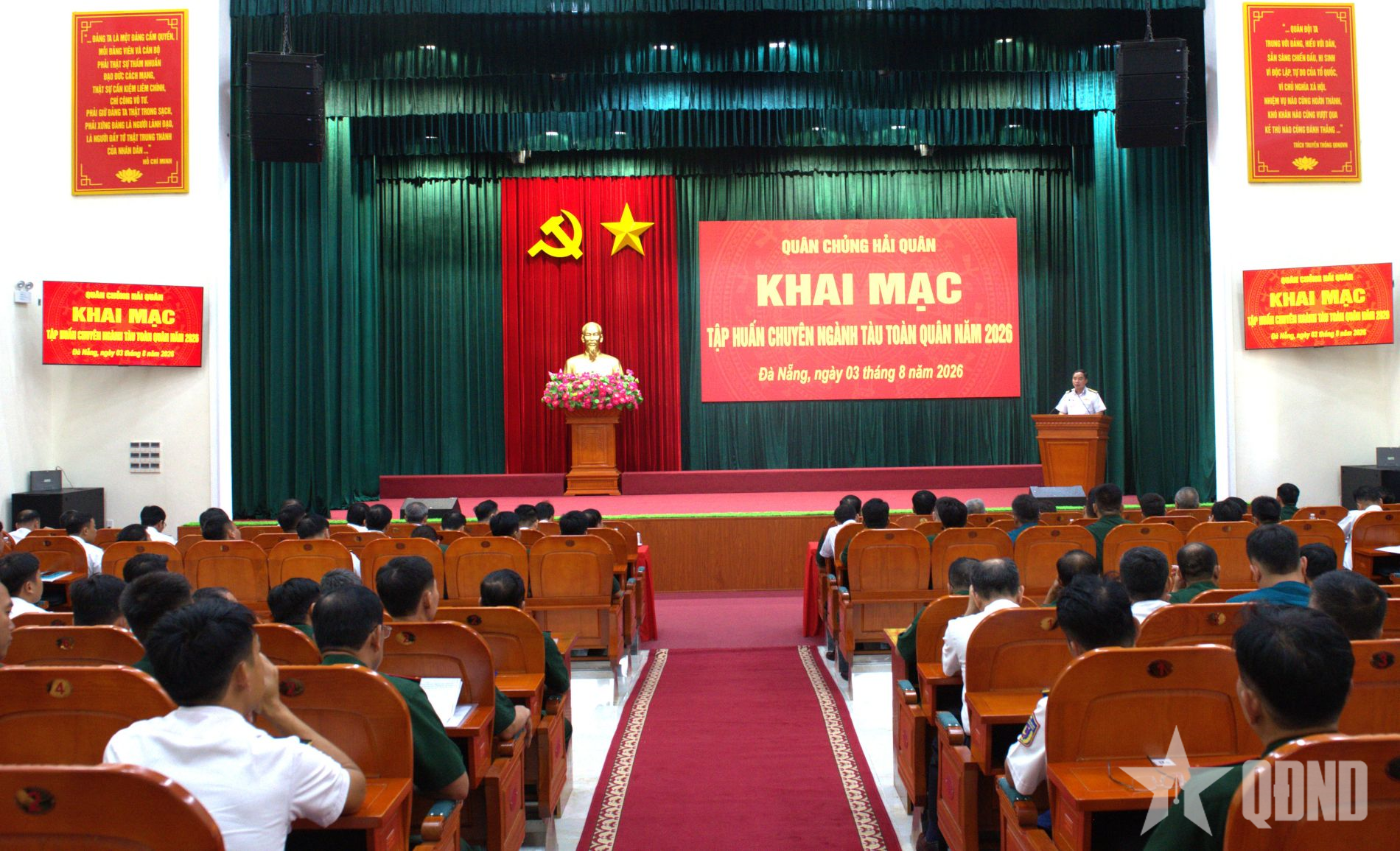 Nâng cao hơn nữa trình độ chuyên môn cho đội ngũ cán bộ chuyên ngành Tàu trong toàn quân