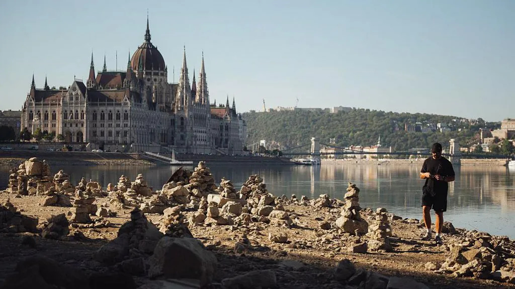 Mực nước sông Danube thấp kỷ lục