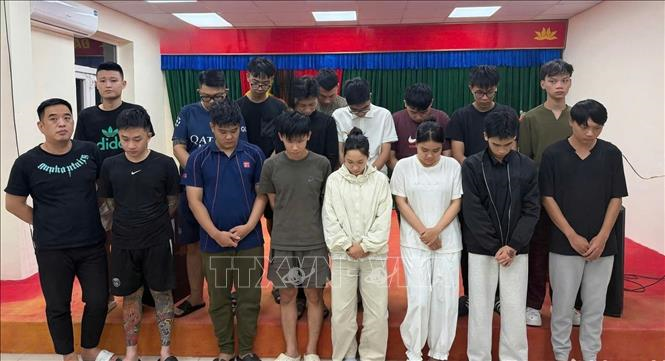 Khởi tố, bắt tạm giam 28 đối tượng tổ chức đánh bạc và rửa tiền

