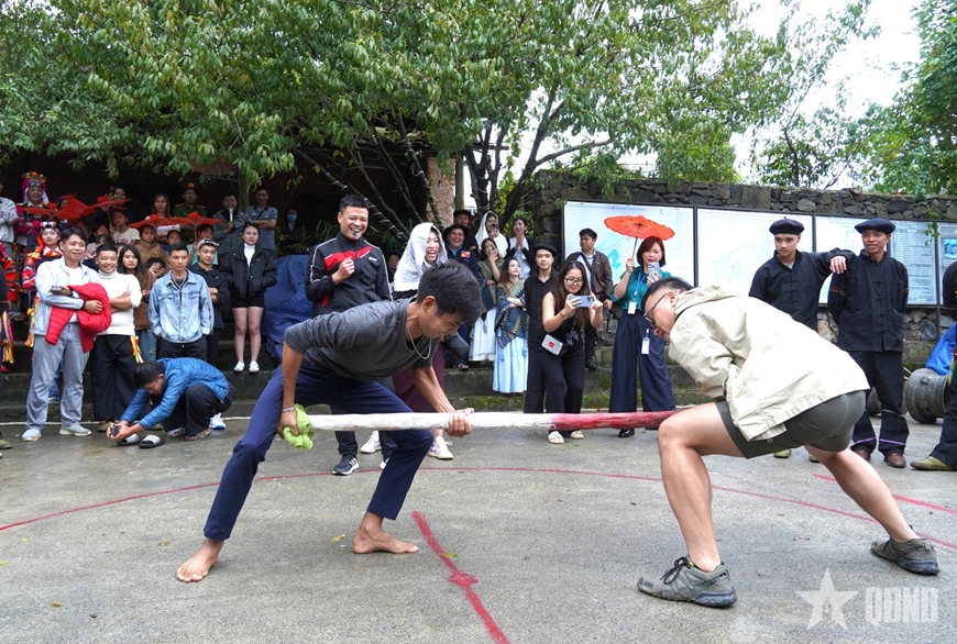 Giữ hồn dân tộc từ những trò chơi dân gian ở Tuyên Quang
