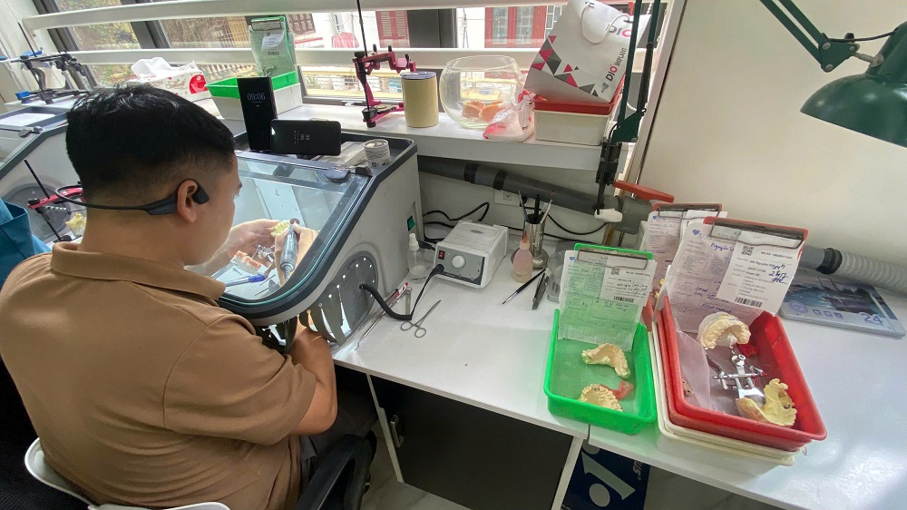 Hà Nội: Xử lý vi phạm hơn 1,3 tỷ đồng đối với cơ sở sản xuất, kinh doanh răng giả