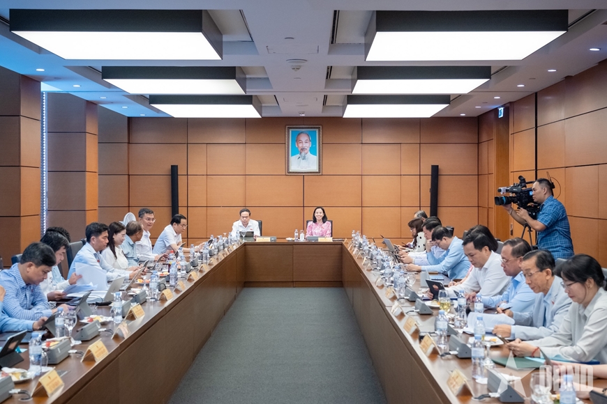 Chủ tịch Quốc hội Trần Thanh Mẫn: Phổ biến pháp luật phải giúp người dân tự bảo vệ mình bằng pháp luật