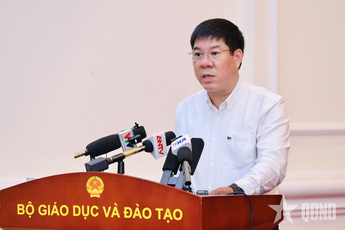 Bộ Giáo dục và Đào tạo lý giải việc chỉ tổ chức thi lại tại điểm thi Trường THPT Chuyên Tuyên Quang 

