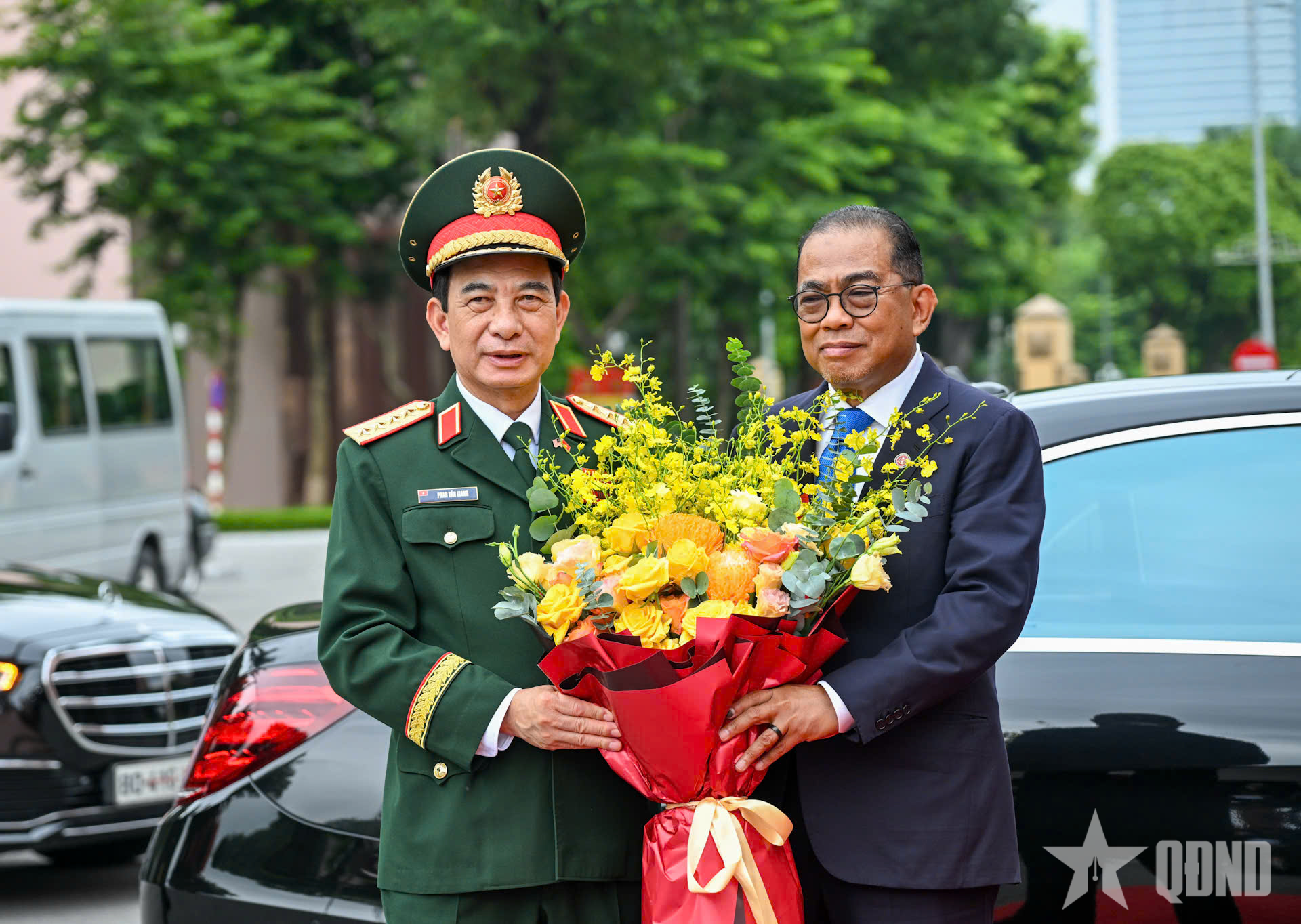 Đại tướng Phan Văn Giang chủ trì lễ đón Bộ trưởng Quốc phòng Malaysia 