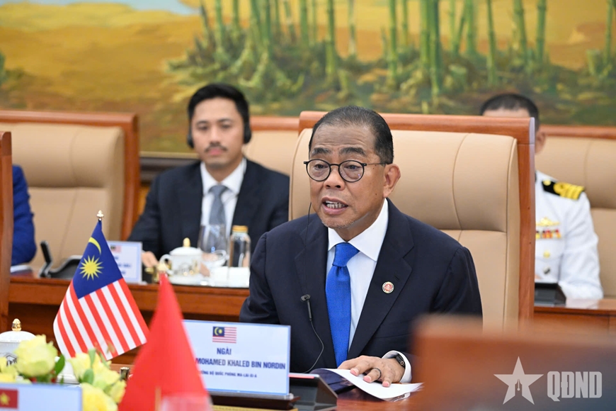 Đại tướng Phan Văn Giang hội đàm với Bộ trưởng Quốc phòng Malaysia