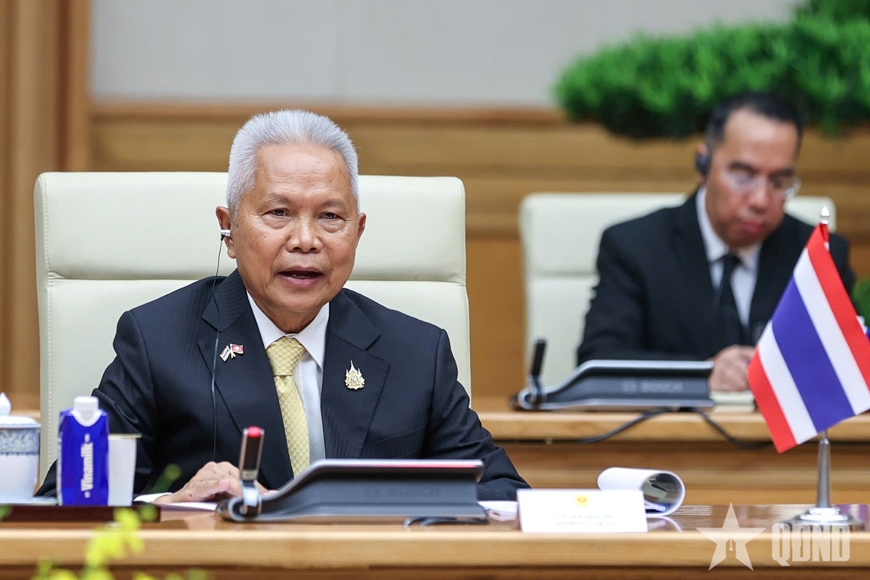 Thủ tướng L&ecirc; Minh Hưng hội kiến Chủ tịch Quốc hội Th&aacute;i Lan