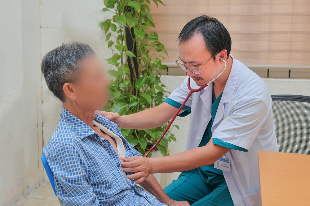 Tái tạo nhịp sống cho người bệnh suy tim nguy kịch