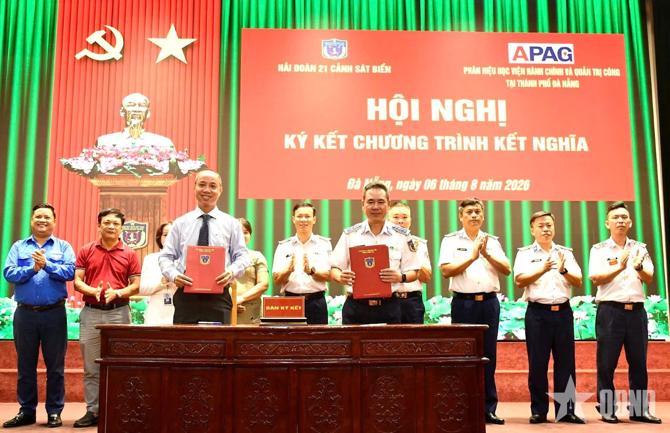 Hải đoàn 21 kết nghĩa với Phân hiệu Học viện Hành chính và Quản trị công tại Đà Nẵng
