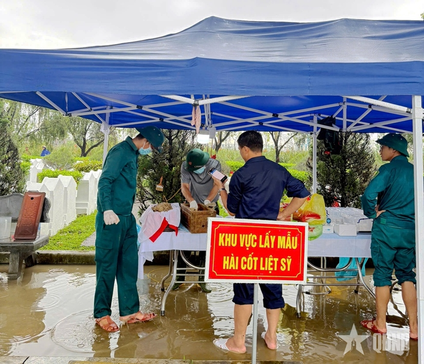 Dầm mưa tìm lại tên cho liệt sĩ