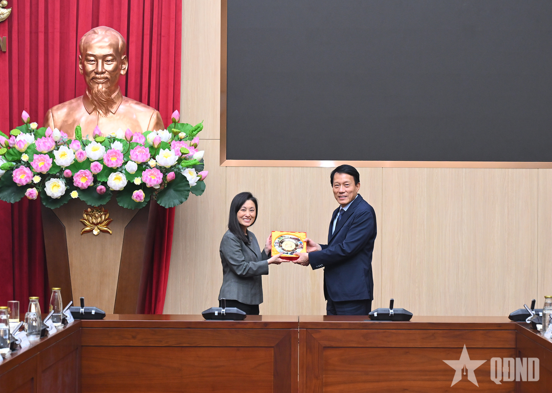 Bộ trưởng Bộ Công an tiếp Đại sứ Hoa Kỳ