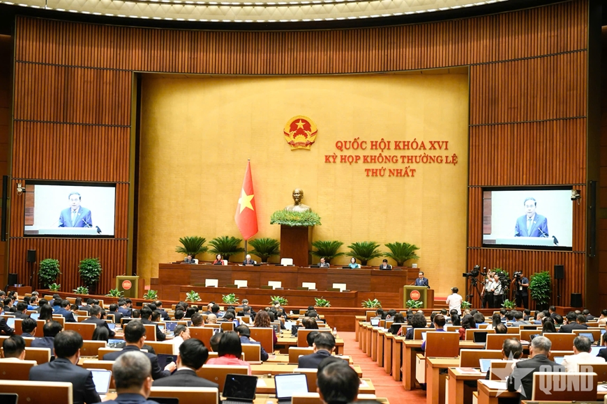 Bản tin tổng hợp tuần: Kỳ họp không thường lệ thứ nhất, Quốc hội khóa XVI - Xem xét nhiều nội dung lớn, cấp bách