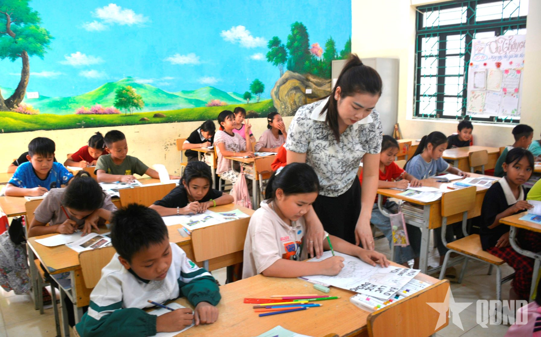 Bước đổi mới trong quản trị giáo dục