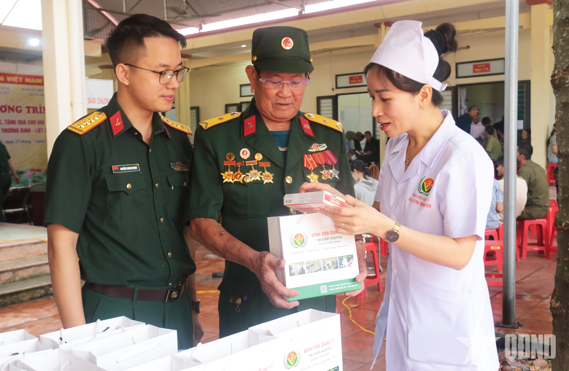 Thắm tình quân dân trên quê hương Thái Nguyên