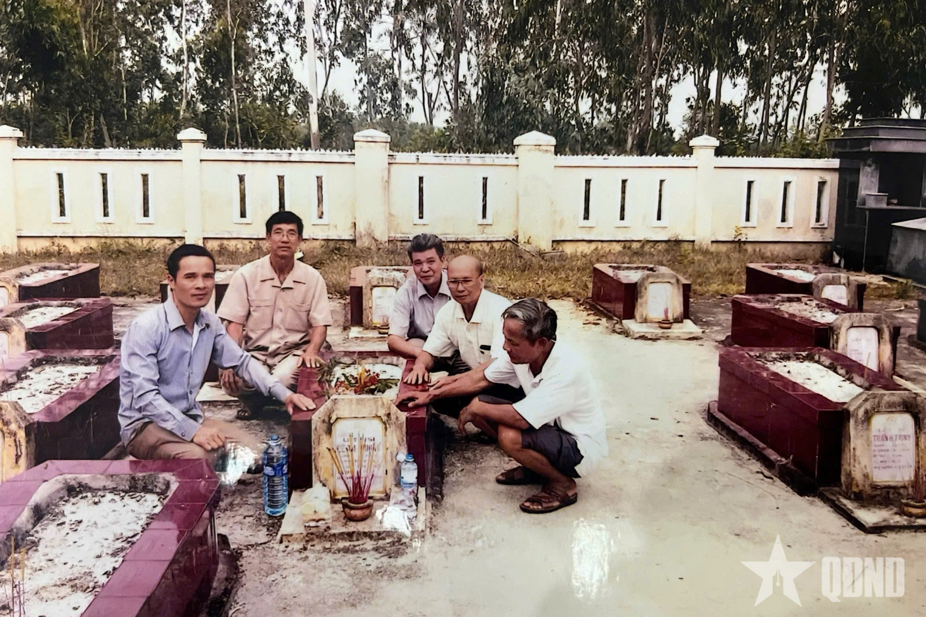 Đi tìm hài cốt liệt sĩ Lê Văn Bồ từ những thông tin trên giấy báo tử