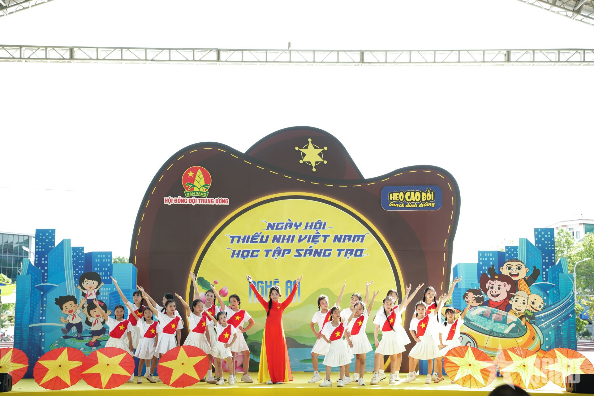 Gần 2.000 thiếu nhi tham gia Ngày hội “Thiếu nhi Việt Nam - Học tập sáng tạo”