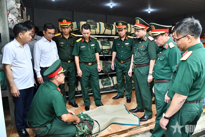 Ban chỉ đạo Phòng thủ dân sự quốc gia kiểm tra công tác phòng, chống thiên tai và tìm kiếm cứu nạn tại Cà Mau