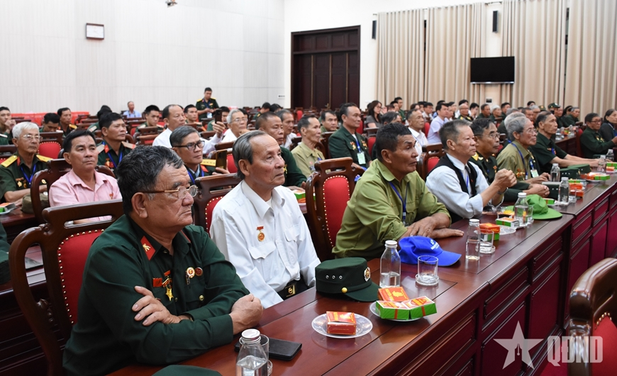 Bộ Quốc phòng hướng dẫn giải quyết chế độ cho người mất giấy tờ, đơn vị cũ giải thể