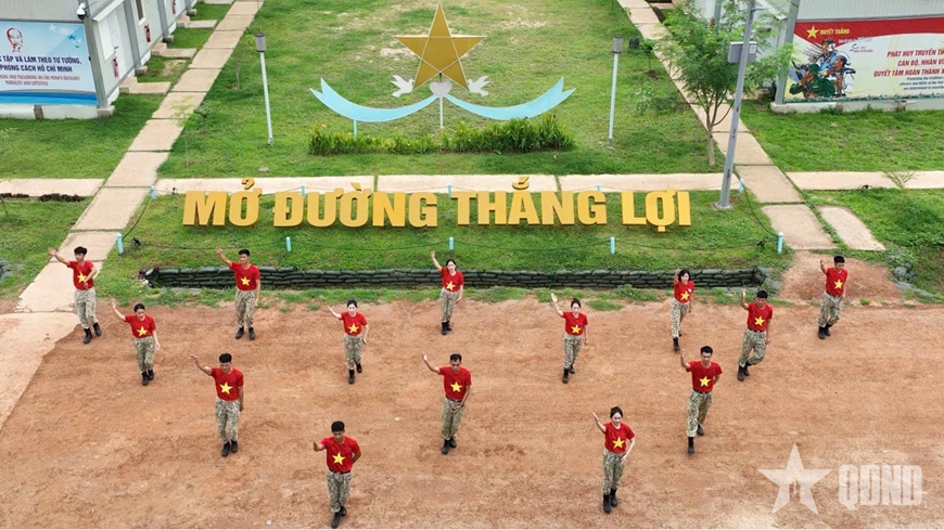 Lực lượng gìn giữ hòa bình Việt Nam và Trung Quốc tại Abyei phối hợp tổ chức các hoạt động giao lưu văn hóa, thể thao