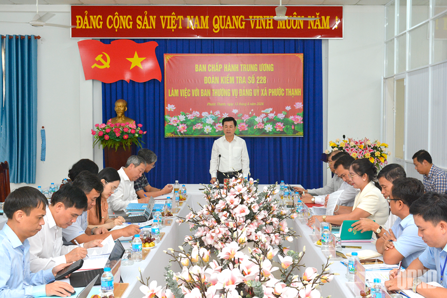 Đoàn kiểm tra, giám sát số 228 của Bộ Chính trị, Ban Bí thư làm việc tại xã Phước Thạnh và phường Trảng Bàng (Tây Ninh)