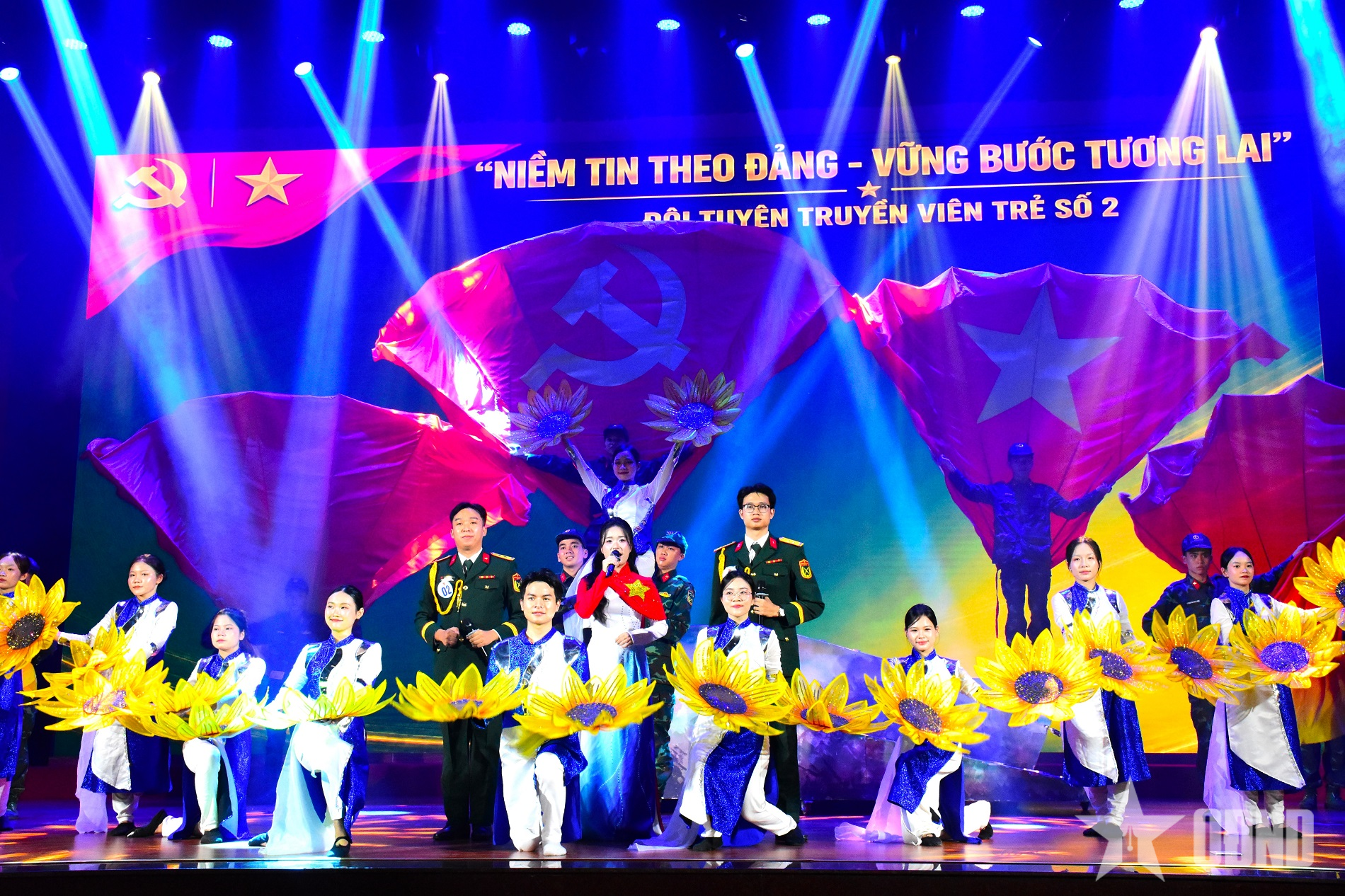 Tuyên truyền hình ảnh tuổi trẻ Học viện Hậu cần tiên phong, quyết thắng