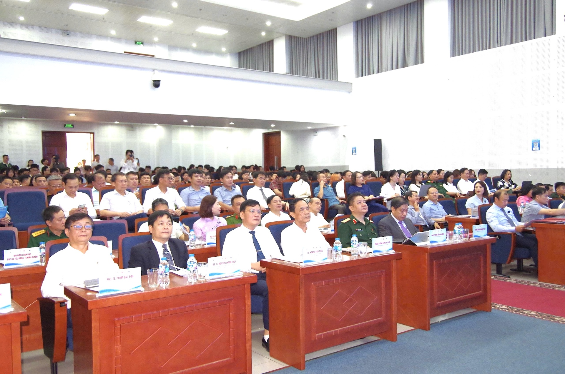 Thúc đẩy ứng dụng trí tuệ nhân tạo trong lĩnh vực mật mã và an toàn thông tin