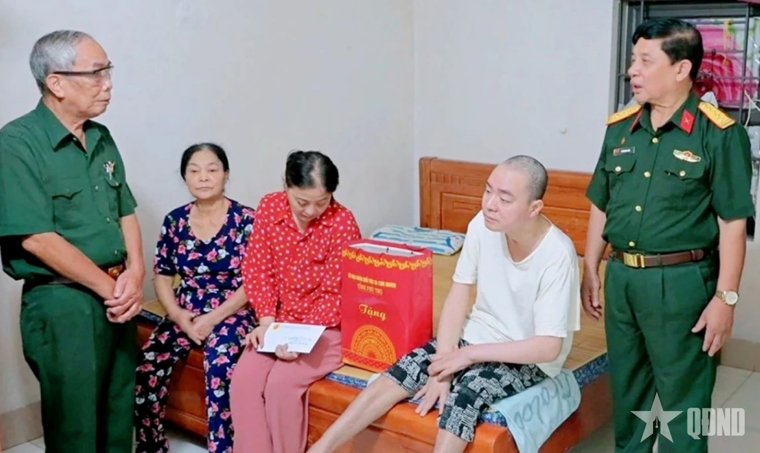 Chung tay chăm lo nạn nhân da cam/dioxin