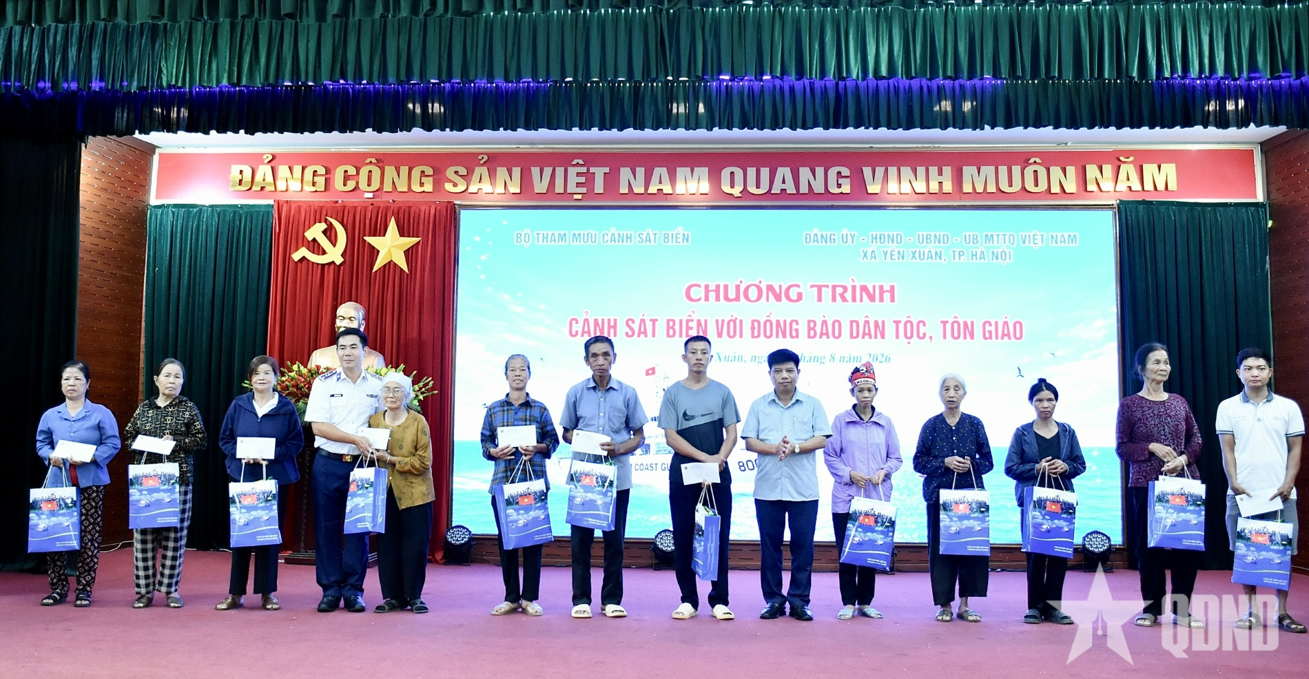 Cảnh sát biển triển khai công tác dân vận tại xã Yên Xuân, TP Hà Nội