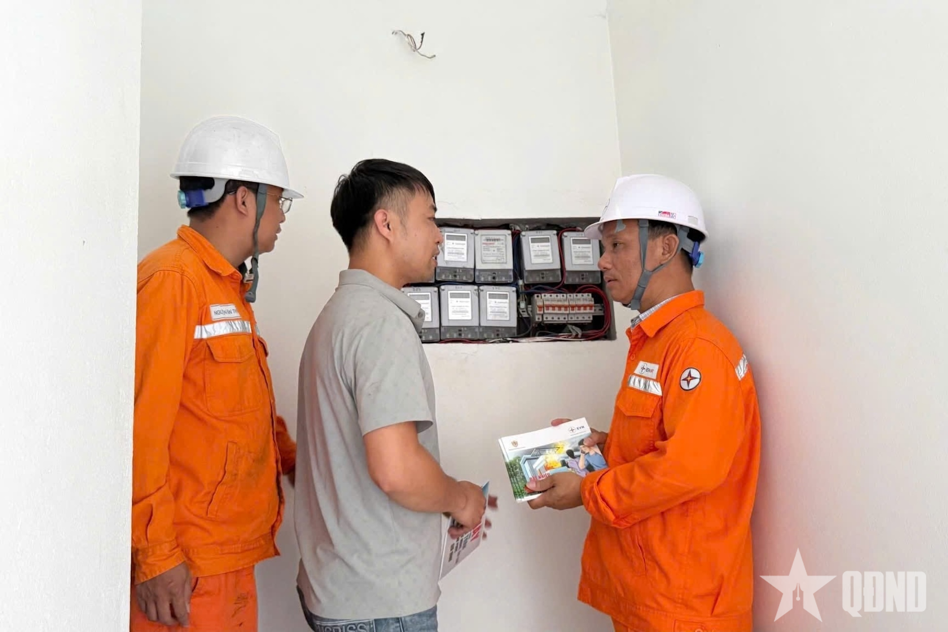 Ngành điện miền Bắc chủ động ứng phó mùa mưa bão