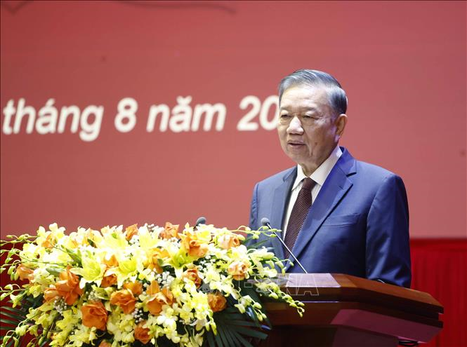 Tổng Bí thư, Chủ tịch nước Tô Lâm dự khai mạc Chương trình bồi dưỡng, cập nhật kiến thức đối với Ủy viên Trung ương Đảng khóa XIV