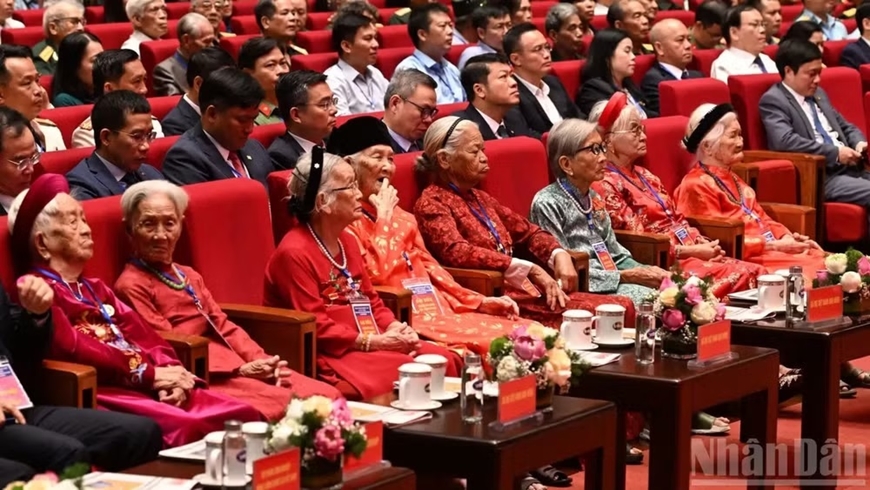 Tăng mức chuẩn trợ cấp ưu đ&atilde;i người c&oacute; c&ocirc;ng với c&aacute;ch mạng l&ecirc;n 3.012.000 đồng
