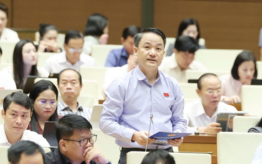 Đại biểu Quốc hội: Bảo đảm cuộc sống, sinh kế của người d&acirc;n c&oacute; đất bị thu hồi