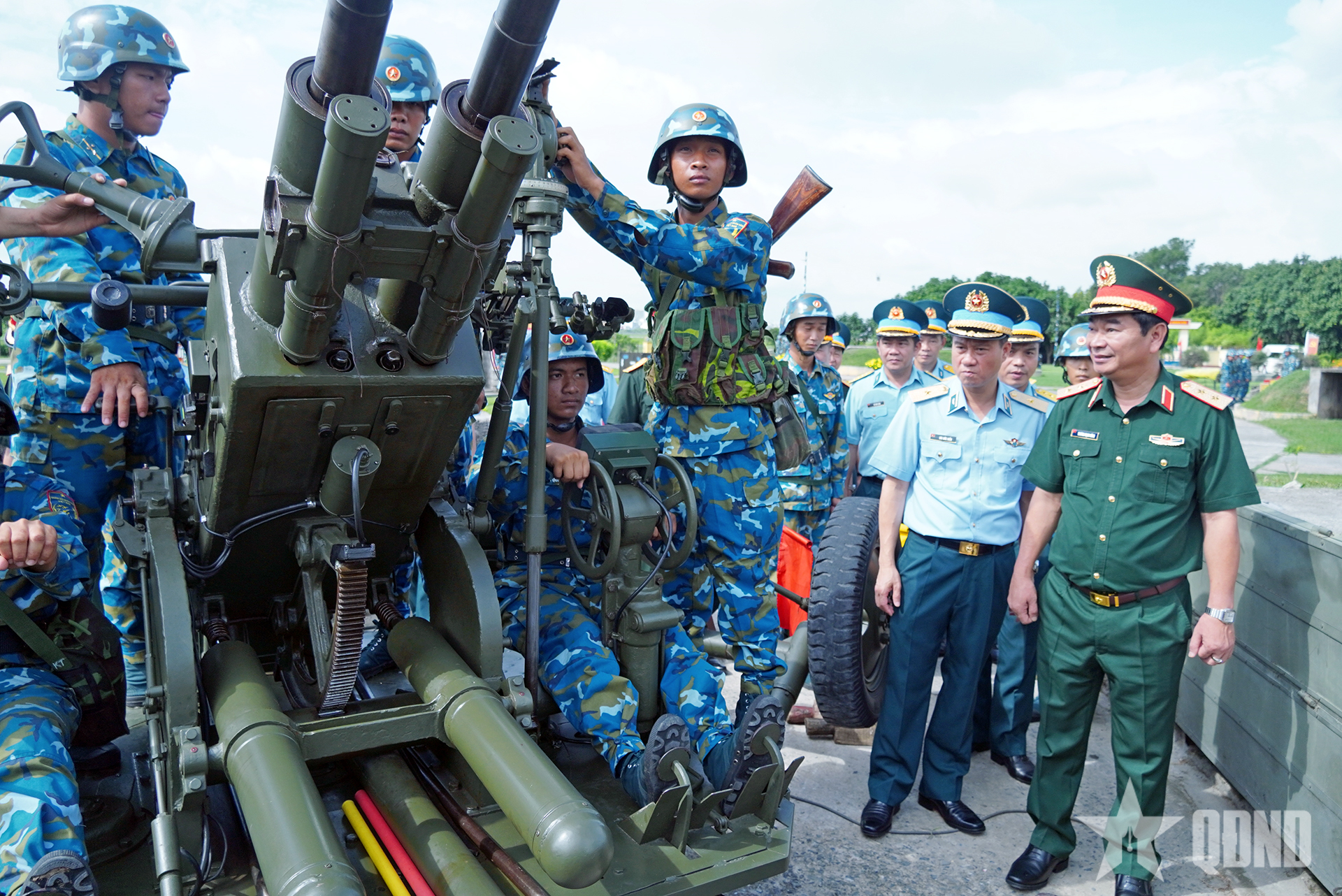 Bộ Quốc phòng kiểm tra công tác sẵn sàng chiến đấu tại Sư đoàn 367