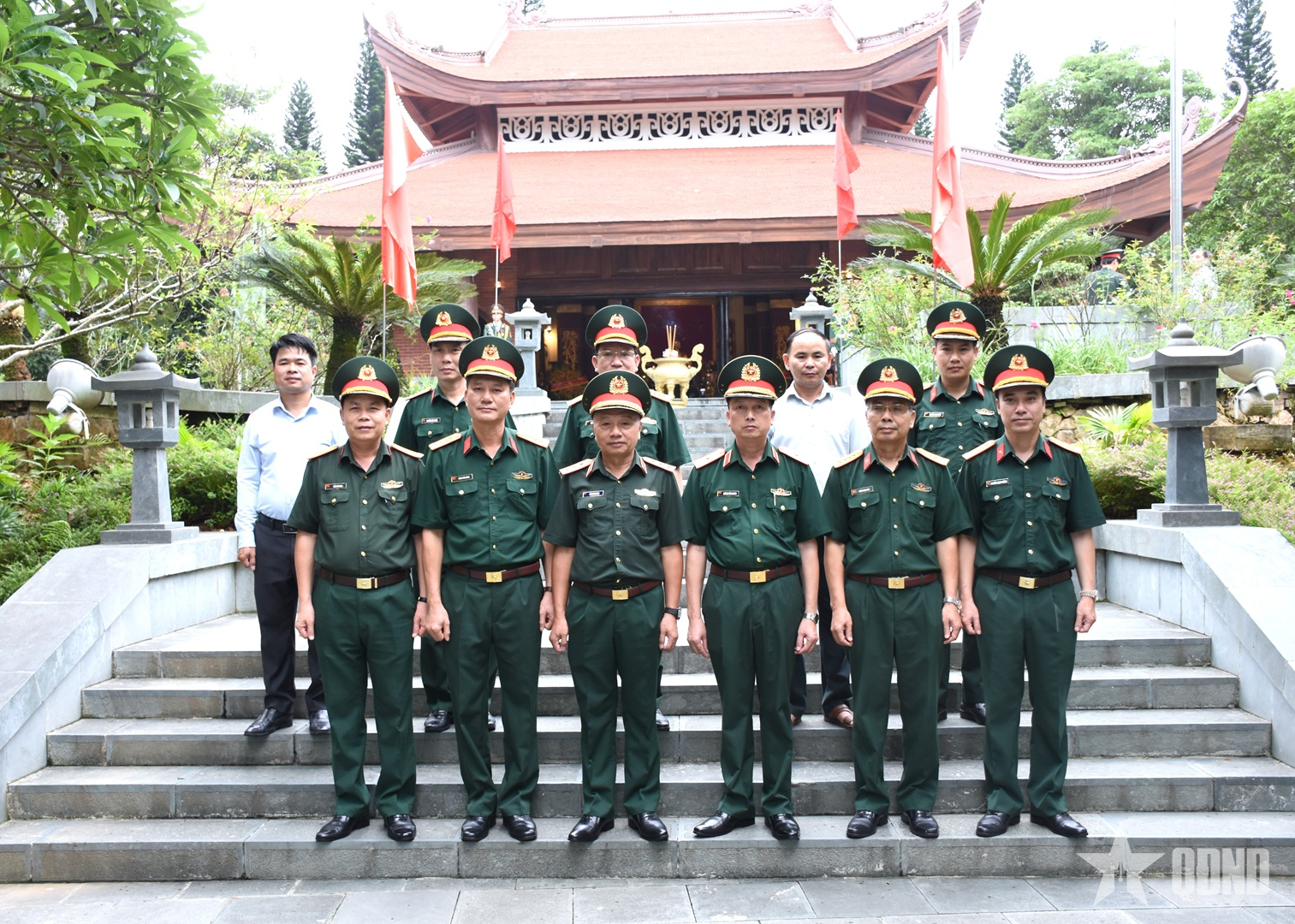 Đoàn công tác Quân ủy Trung ương - Bộ Quốc phòng tổ chức các hoạt động chính sách tại Thái Nguyên

