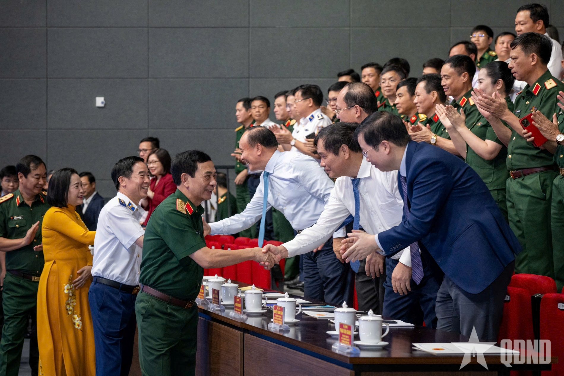 Đại tướng Phan Văn Giang dự tổng kết, trao giải Cuộc thi “Em yêu biển, đảo quê hương” năm học 2025-2026