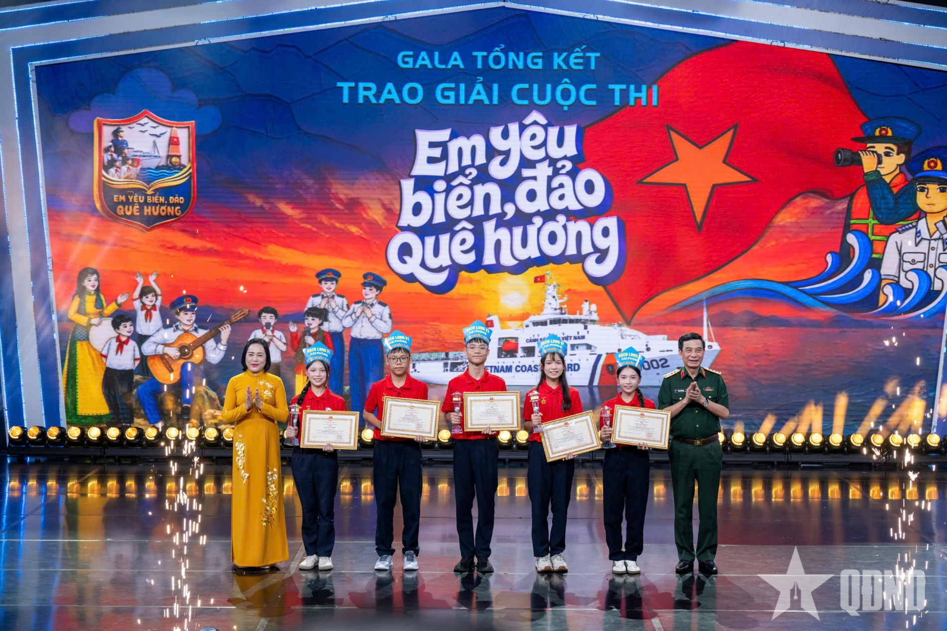 Cuộc thi “Em yêu biển, đảo quê hương” năm học 2025-2026: Đội Bạch Long Vĩ giành giải Nhất