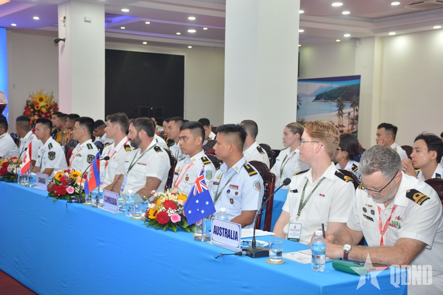 Hội thảo về ứng dụng công nghệ trong học tập và rèn luyện của học viên sĩ quan