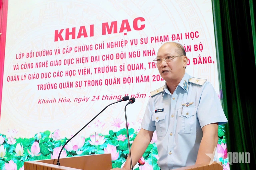 Trường Sĩ quan Không quân bồi dưỡng nghiệp vụ sư phạm