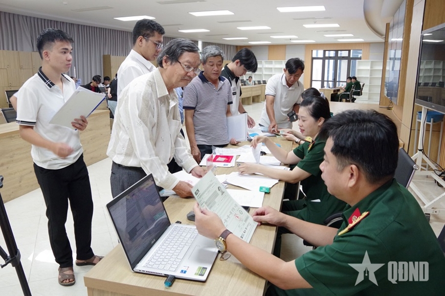Trường Sĩ quan Thông tin tiếp nhận sinh viên hệ dân sự nhập học năm học mới
