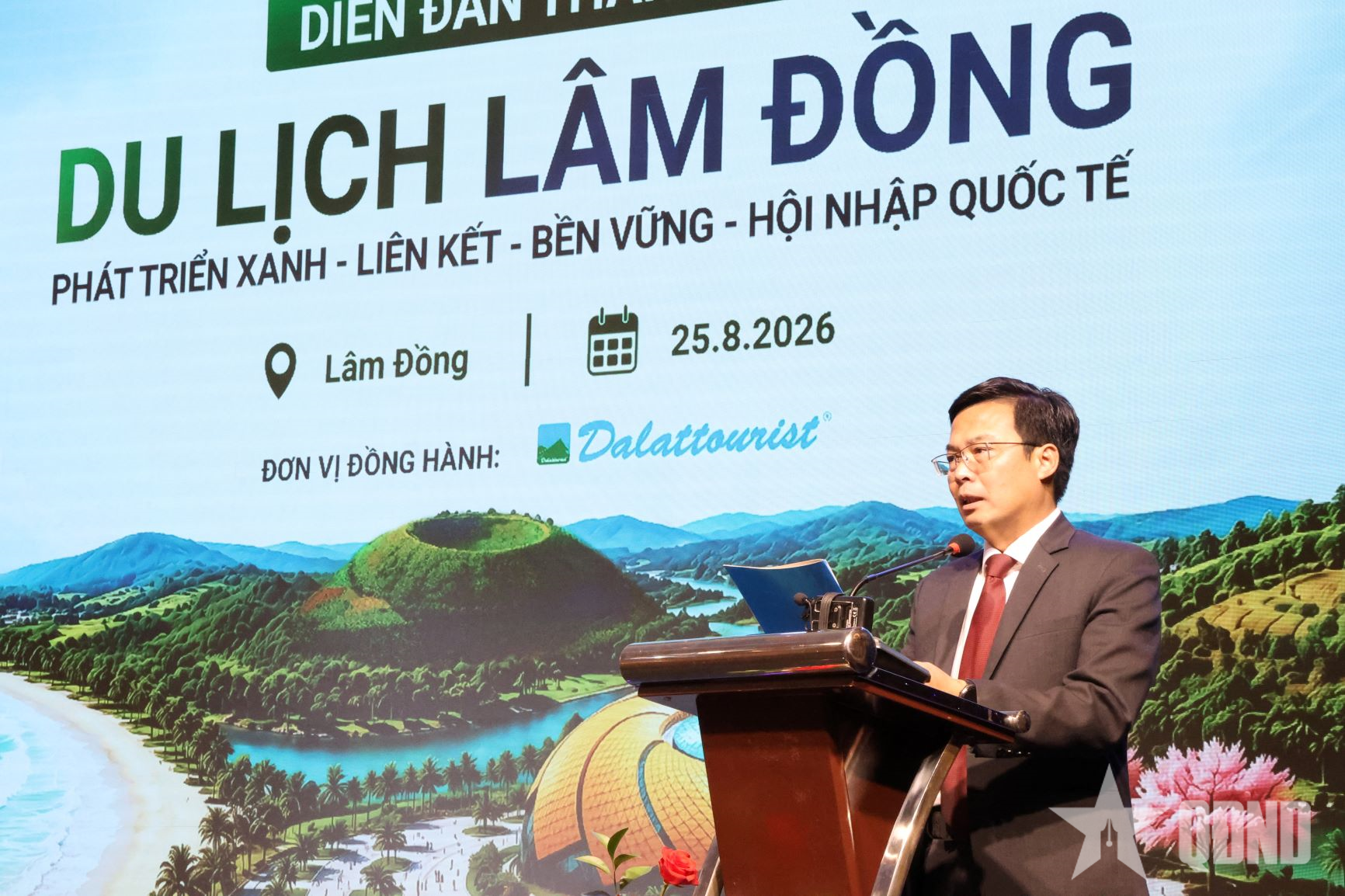 Lâm Đồng tham vấn giải pháp phát triển du lịch xanh, liên kết, bền vững