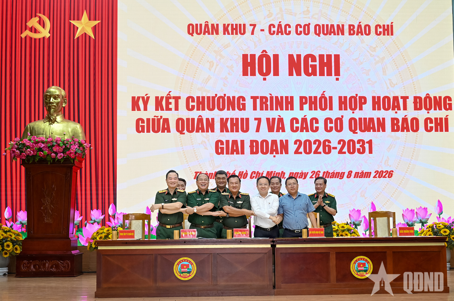 Tăng cường phối hợp hoạt động giữa Quân khu 7 và các cơ quan báo chí

