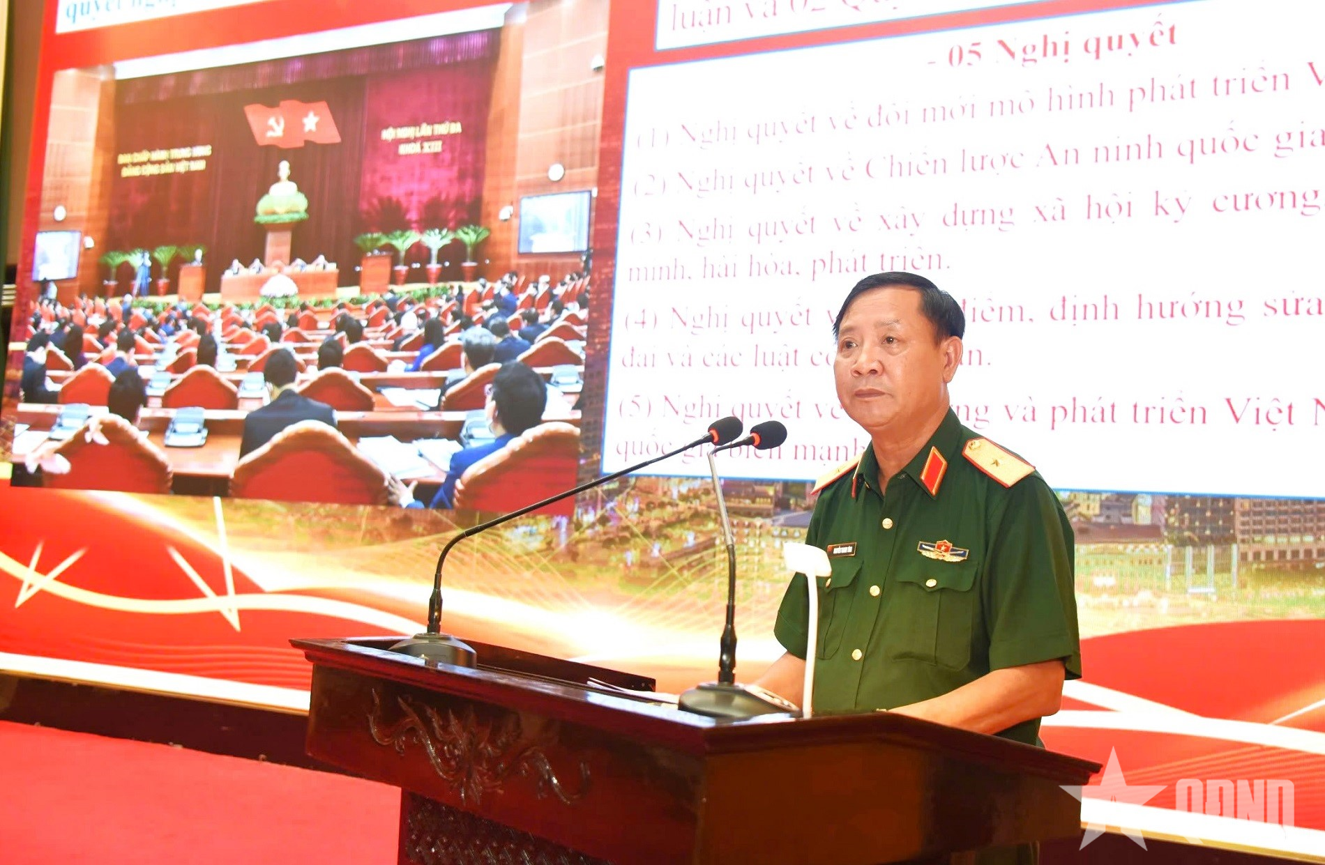 Nâng cao nhận thức, thống nhất hành động thực hiện Nghị quyết Hội nghị Trung ương 3 khóa XIV trong Đảng bộ Quân đoàn 12