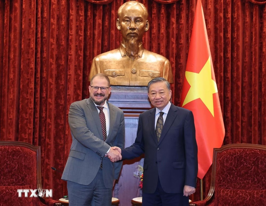Tổng Bí thư, Chủ tịch nước Tô Lâm tiếp Chủ tịch kiêm Tổng giám đốc Điều hành Tập đoàn Qualcomm (Hoa Kỳ)