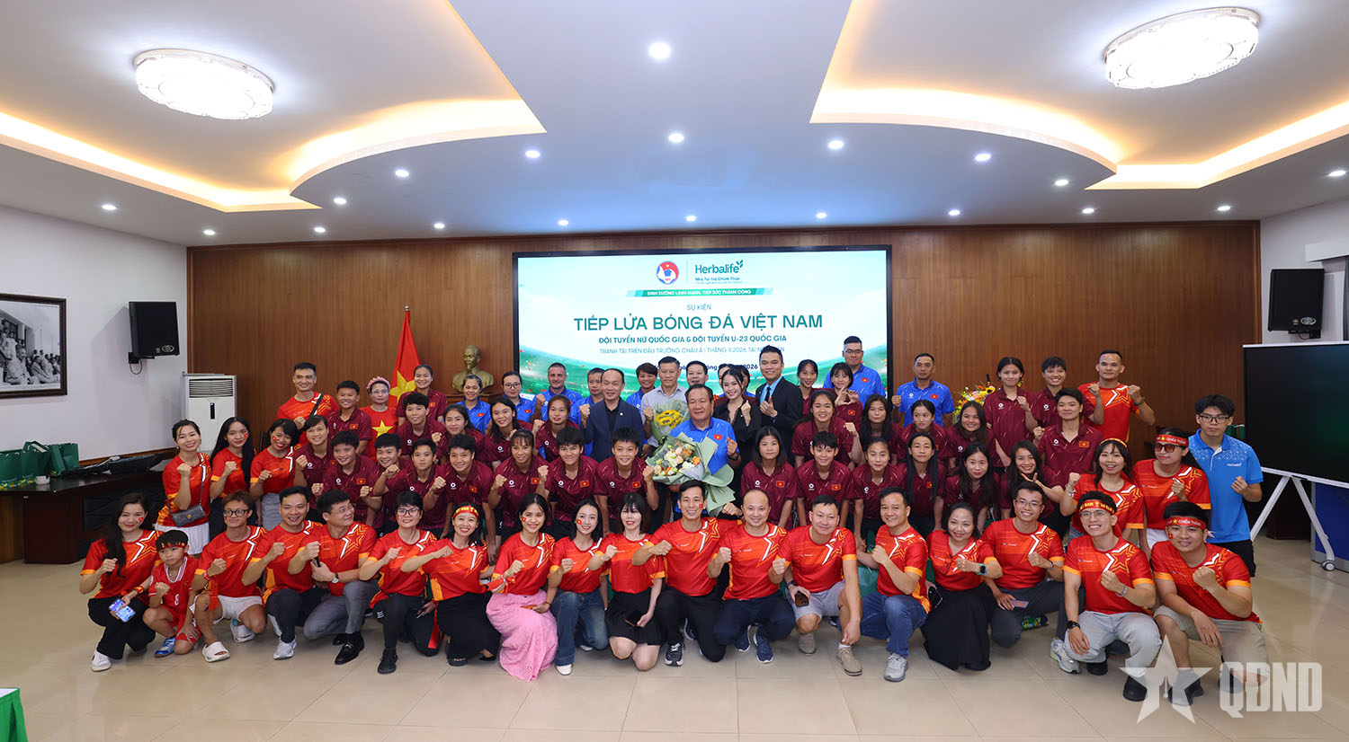 “Tiếp lửa bóng đá Việt Nam” hướng tới Asian Games 20

