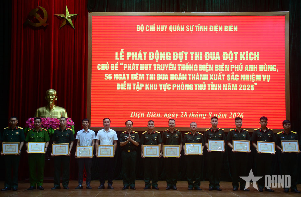 Phát động đợt thi đua đột kích thực hiện nhiệm vụ diễn tập khu vực phòng thủ tỉnh Điện Biên