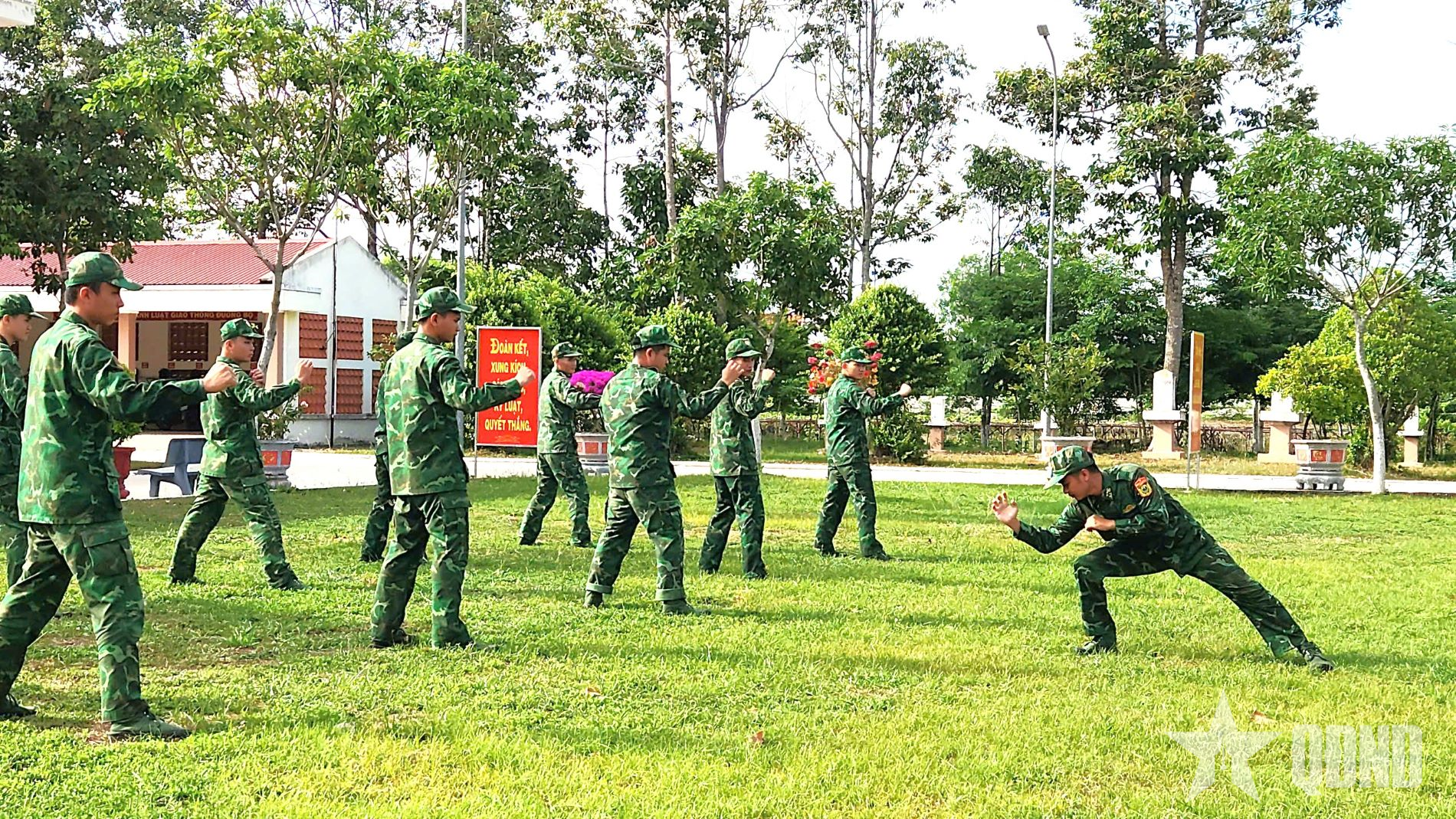 Đồn Biên phòng Long Khốt: Huấn luyện thể lực nâng cao sức khỏe đáp ứng yêu cầu nhiệm vụ