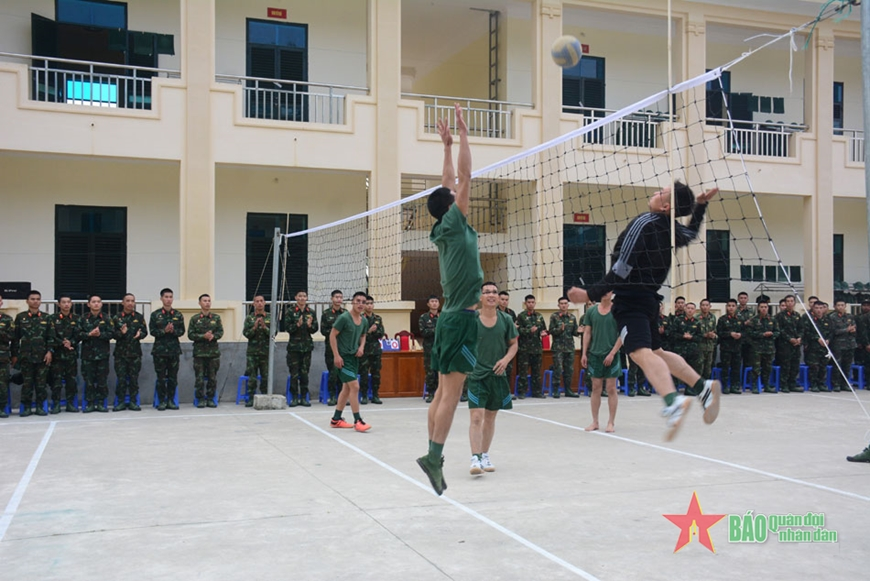 Tổ chức khoa học, phù hợp